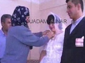 Turkish woman with a large chest gives a blowjob and gets her pussy stretched
