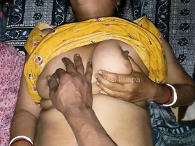 Jija and Sali's steamy morning sex at a desi temple