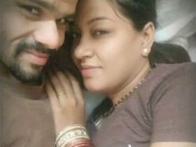 Desi boss and maid have a steamy hallway romp