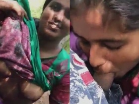 Outdoor romp with a local desi randi