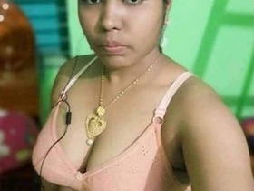 Pakhi Bhabi's unsatisfied pussy gets licked and fingered