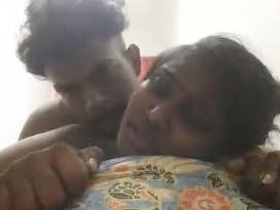 Indian bhabhi gets fucked in a hot video