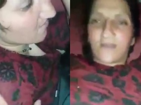 Aunty from Kashmir gets her pussy pounded by her husband