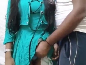 HD video of Indian woman rubbing her boobs and getting fucked