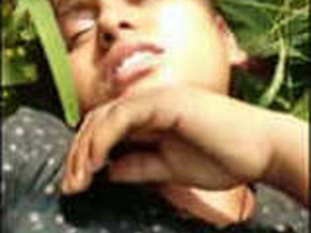 Indian girl's wild sex in the jungle