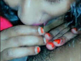 Indian village boudi gives a blowjob
