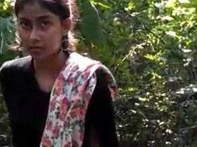 Desi sex video with outdoor fucking in the jungle