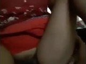 Village bhabhi bares her breasts and pussy