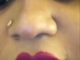 Horny bhabhi can't wait to get fucked