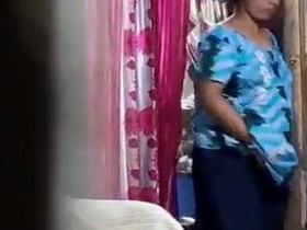 Bhabhi's sexy transformation into lingerie