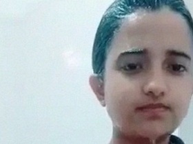 Desi teen gets naked in a secret video