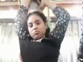 Indian girl in nude selfie teases in the bathroom
