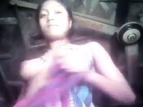 Desi girl captures her nude body on camera