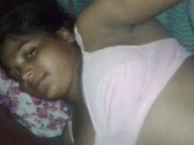 Indian teenager masturbates while driving