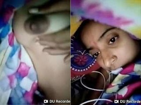 Desi amateur girl reveals her body in exclusive video