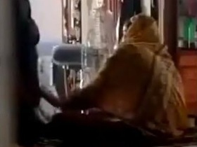 Amateur village bhabi spits in homemade video