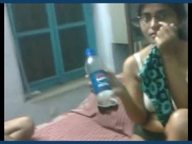 Desi babe in bra with uncle in taboo video