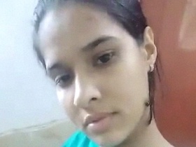 Nude Indian girl from Aruppukkottai shows off her body in Xvideo