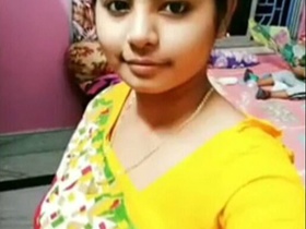 Rural Indian woman sends MMS video