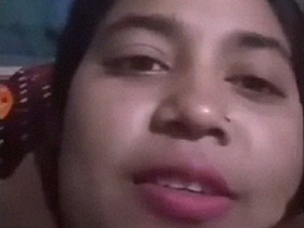 Solitary Hillbilly Aunt Daihari Shows Off Her Naked Body on Live Sex Video