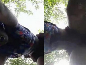 Indian couple enjoys outdoor sex in the village