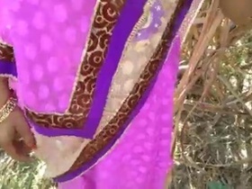 Lalita Singh's Indian boyfriend gets a blowjob in the village