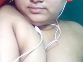 Bangladeshi girl MMC gets naughty on camera