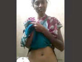 Indian village bhabhi's boobs bared for all to see