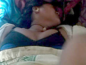 Desi bhabi gets a good fuck in the village