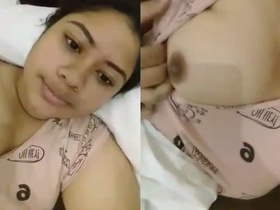 Bangladeshi girl flaunts her big boobs in explicit video