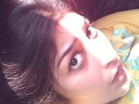 Adorable Indian teen gives a blowjob