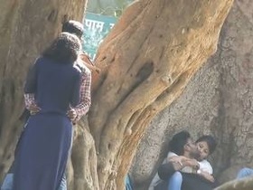 Desi college lovers enjoy outdoor romance