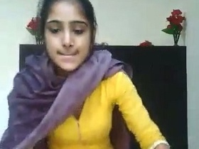 Nude selfie of an Indian college girl showing off her vagina