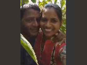 Outdoor lover enjoys romantic boob sucking in Odia video
