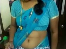 Sexy Indian girl Shakkeela in action