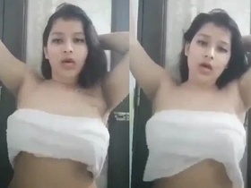 Bangladeshi hottie updates her fans with sultry videos